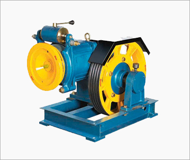ELEVATOR TRACTION MACHINE